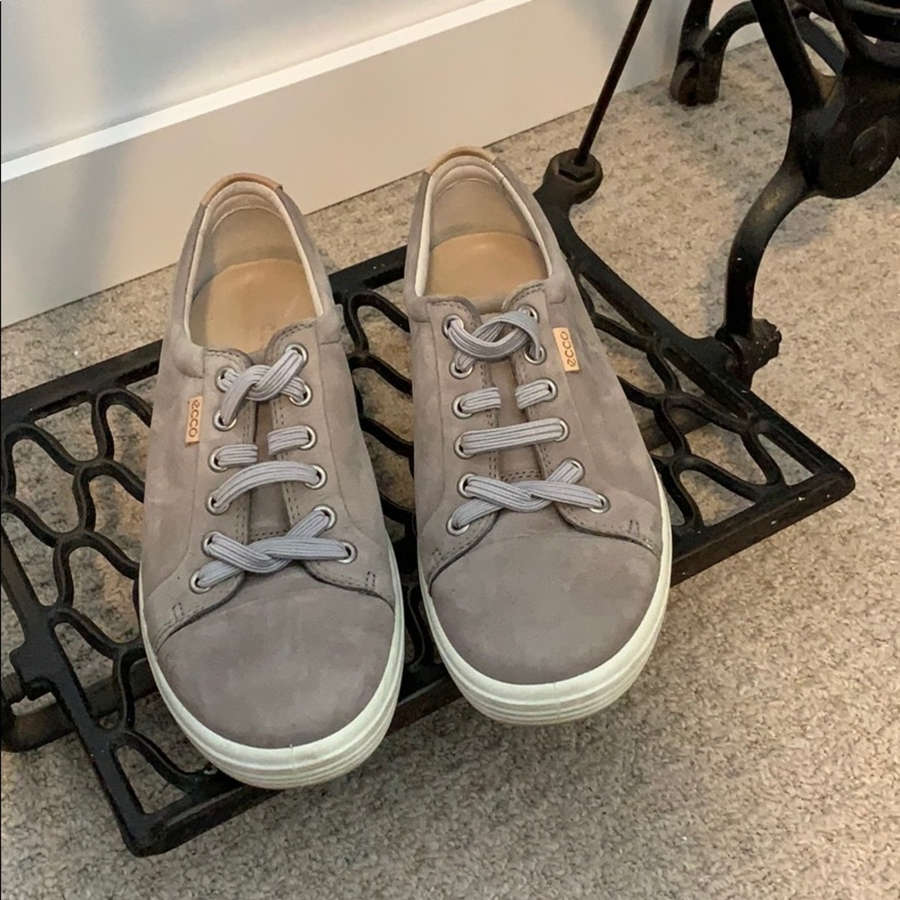 Ecco sneakers